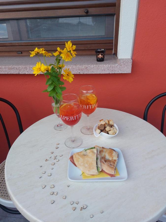 Locanda Rossa Otel Romans di Varmo Dış mekan fotoğraf